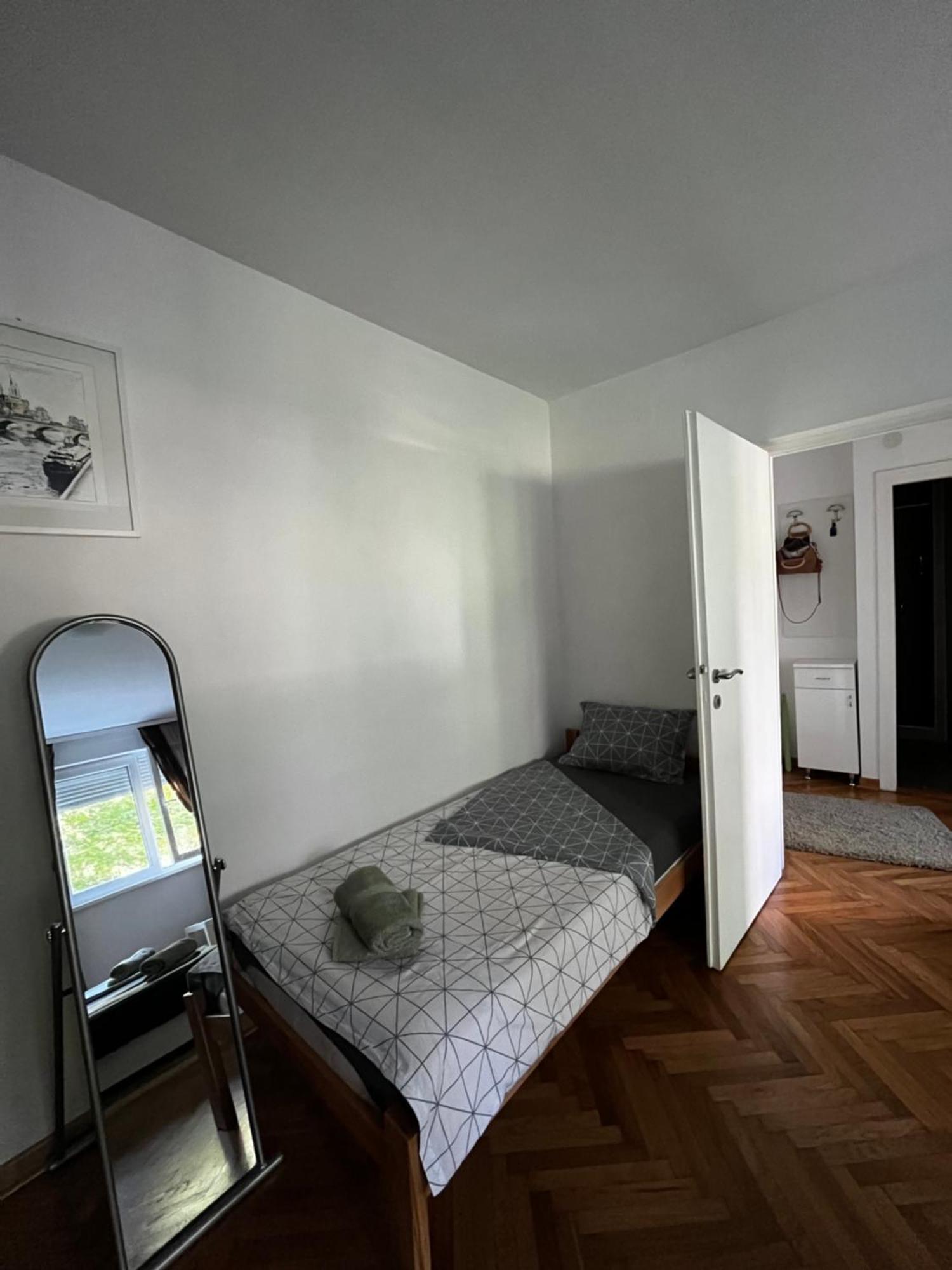 Apartman Sasha 2 Beograd Ngoại thất bức ảnh